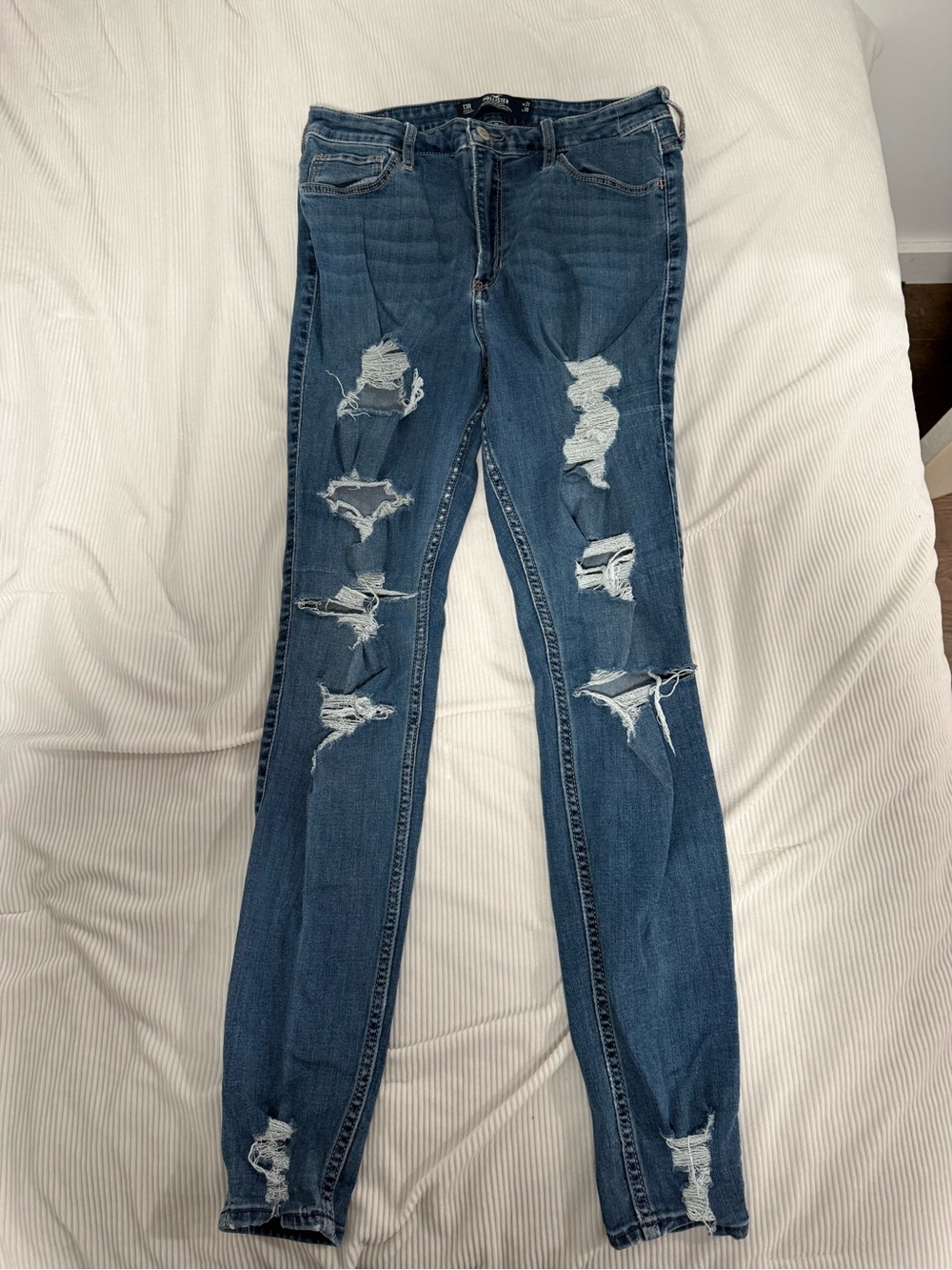 Hollister Women's Ultra High-Rise Ripped Skinny Jeans - Dark Blue